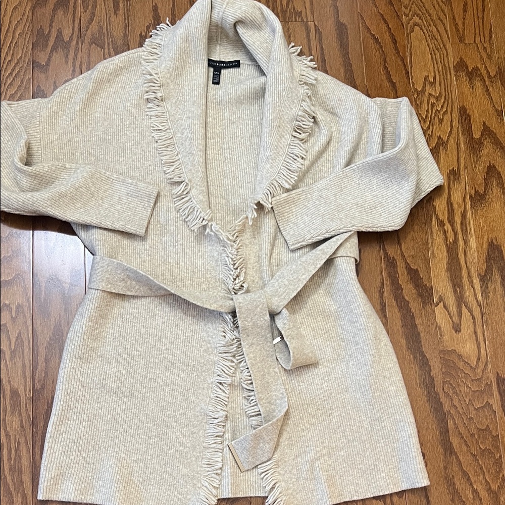 WHBM Fringe Trim Belted Open Cardigan Sweater - Light Beige. Size XXS